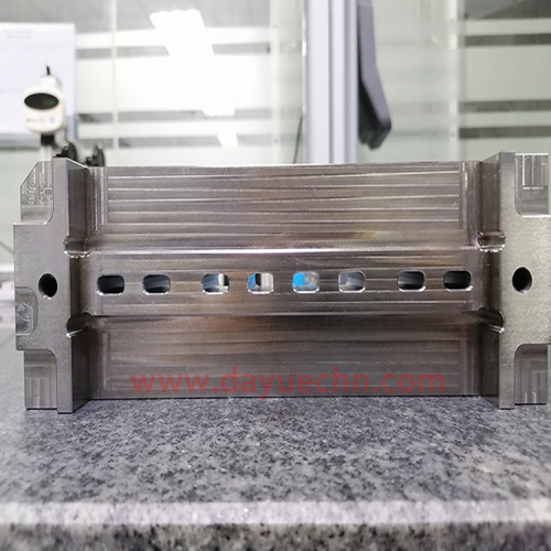 1.2316 Material Medical Interface Preform Moving Mold Core