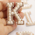 Parche de 26 letras con diamantes de imitación Parche bordado con cuentas 3D