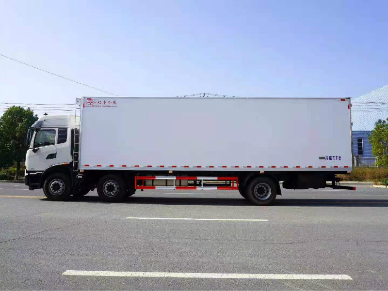 Refrigerated Truck 4