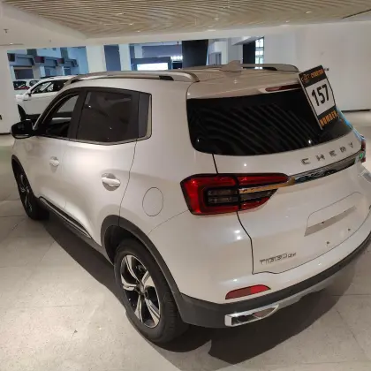 A nimble SUV Tiggo 5X