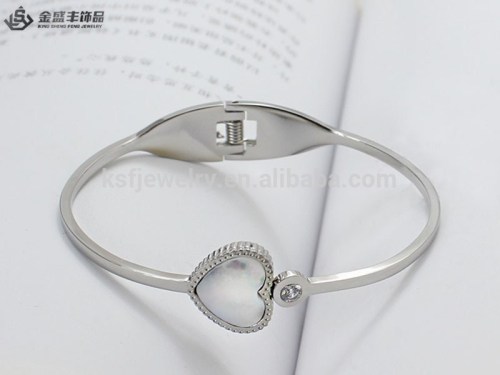 Beautiful Heart Silver Bangle Fashion Jewelry Crystal Bangle