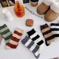 버전 천공 양말 삽입 줄무늬 파일 양말