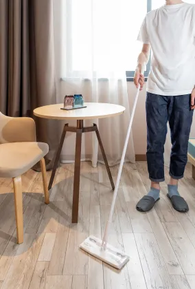Convenient Mopping Wipes for Daily Cleaning