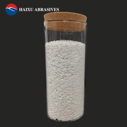 Sintered alumina fraction refractory aggregate