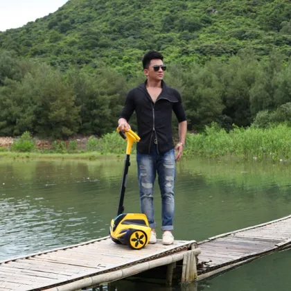 Inmotion Mini Electric Chariot