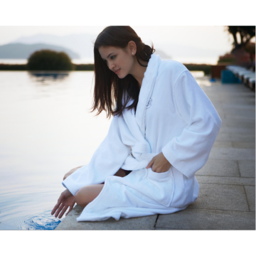 হোটেল হোয়াইট কটন কাটিং ভেলভেট বাথরোব