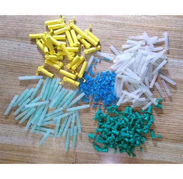 Small and medium precision plastic injection molding product
