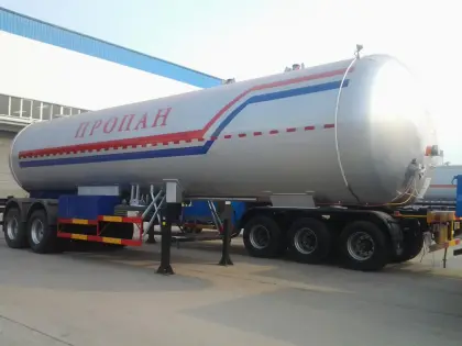 Liquefied petroleum gas semitrailer gas transport trailer