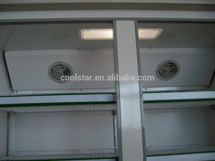 Vertical top compressor reach-in refrigerator