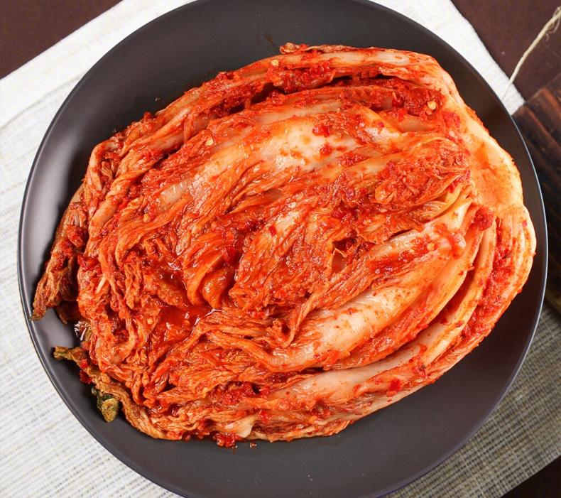 Spicy Chinese cabbage in a jar
