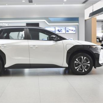 615km Luxurious BZ4X Electric Vehicle: Ultra High-Speed New Energy Four-Wheel EV