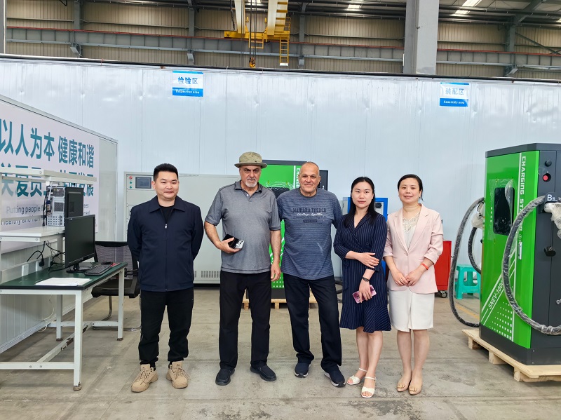 Jordanian Clients Visit Chongqing, Sennan Smart Lighting and Sennan Electric Secure Annual Cooperation Order