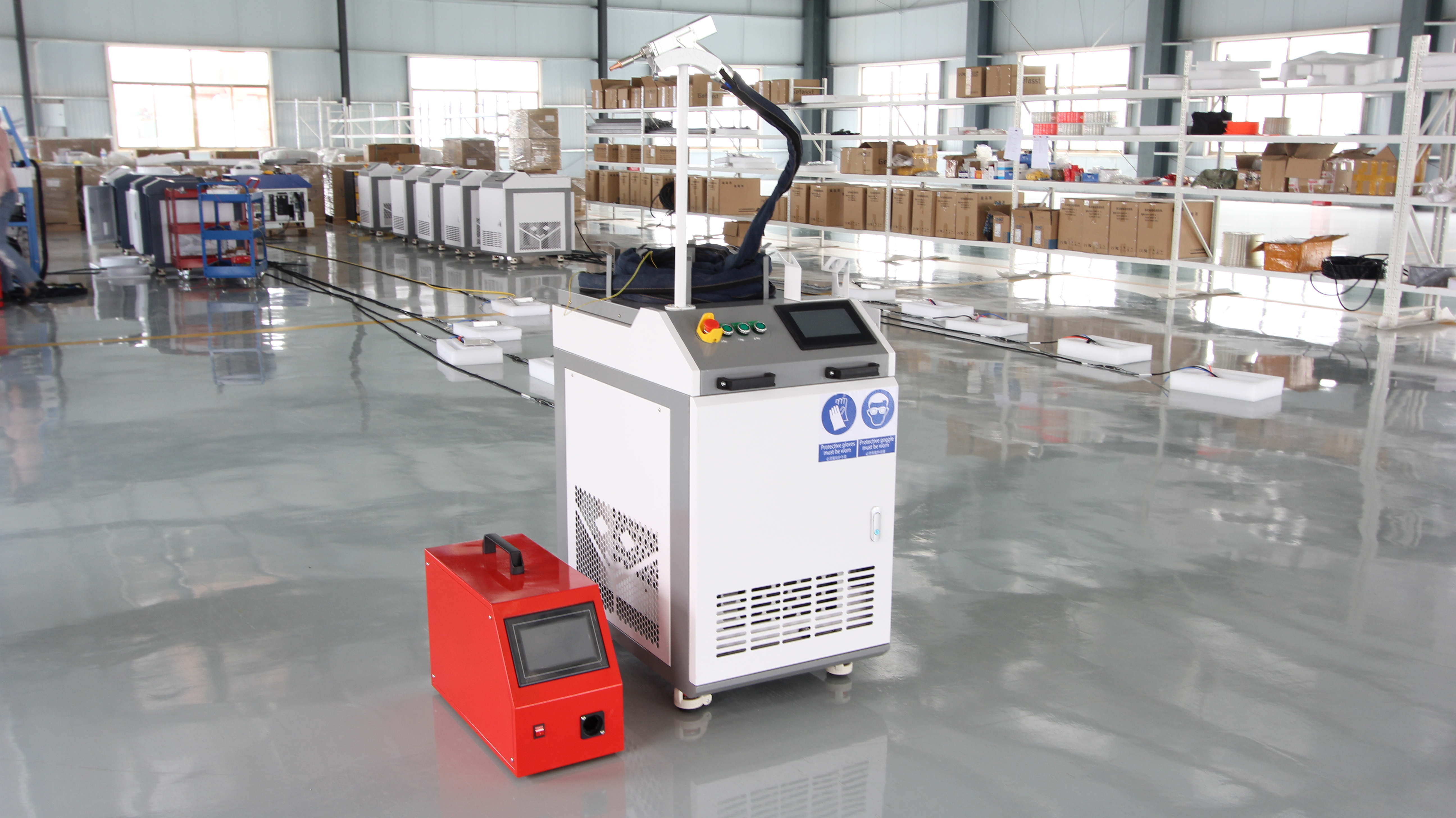 4-in-1 welding machine for metal