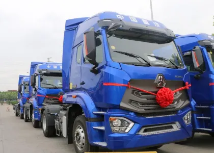 8 Wheels Sinotruk Howo Used Tractor Truck