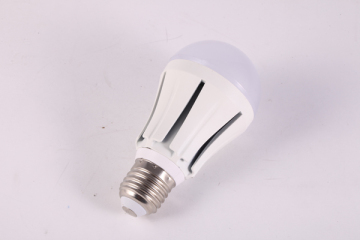 SMD 5630 E27 LED Light Bulb 9W Warm White