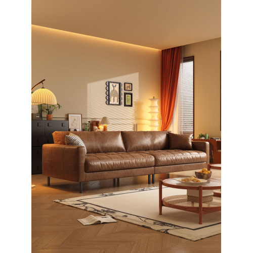 Ввременный 2-местный диван с ретро-шармом