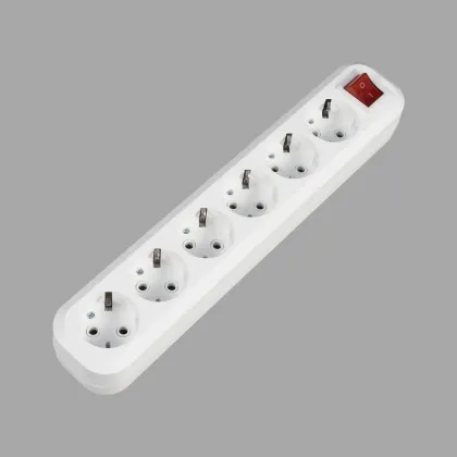 10/16A 2-Way Group Socket With or Without Wire
