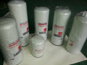 Original Cummins Filter series Fleetguard Series