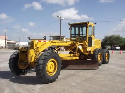 Used Caterpillar 120H Motor Grader