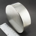 Strong N35 large disk neodymium magnet