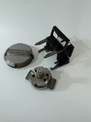 Brand New Punch Cartridges and Die Plates for CNC Turret Punch Press