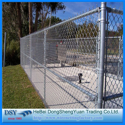 chain link fence  