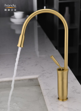 Single lever gold kitchen sink mixer
