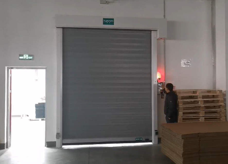 thermal insulated pvc high speed roller door 2