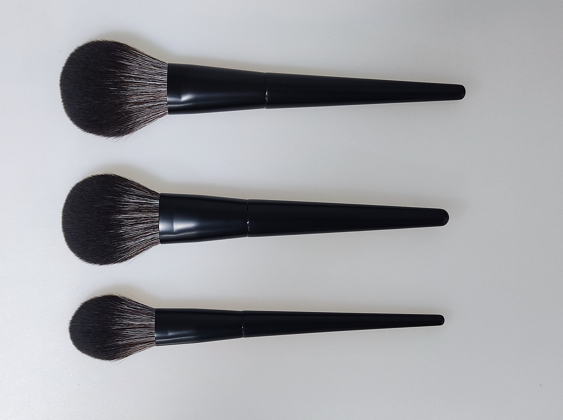 COSMETIC BRUSHES002