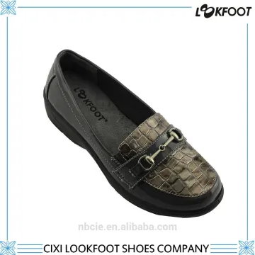 Cixi oem manufacturer plus size women wholesale shoes