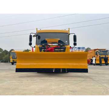 Аварийный снегоуборочный грузовик для быстрого реагирования в зимних условиях