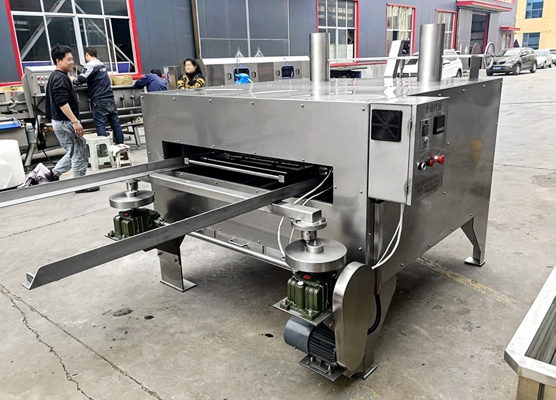 Stainless Steel Swing Nut Roaster for Peanuts, Cashews, and Hazelnuts