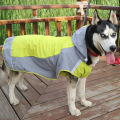 معطف المطر الكلب الكبير المقاوم للماء العاكسة في الهواء الطلق