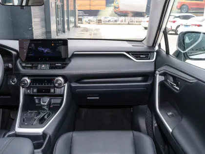 High Quality To-yota Rav-4 To-yota Rav-4 Rongfuang  Hybrid Motor Car Hybrid Electric Vehicle