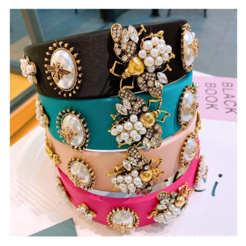 Sparkling Luxury: Exclusive Crystal and Gemstone Headbands for Women