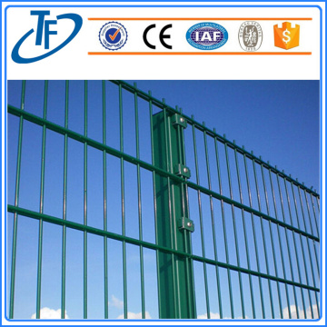 ISO9001 Square post assembled Welded wire mesh