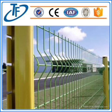 Security peach shaped post metal fence
