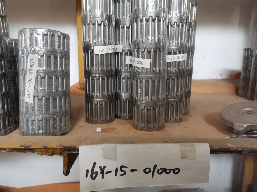 Shantui bulldozer needle bearing 16Y-15-01000