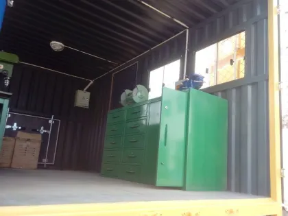 4 x 2 Maintenance Vehicle With Fixing Tools