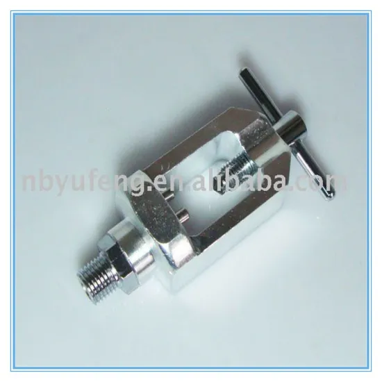 YOKE TYPE OXYGEN CONNECTOR