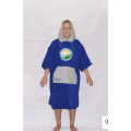 Poncho com capuz de algodão orgânico Robe trocando