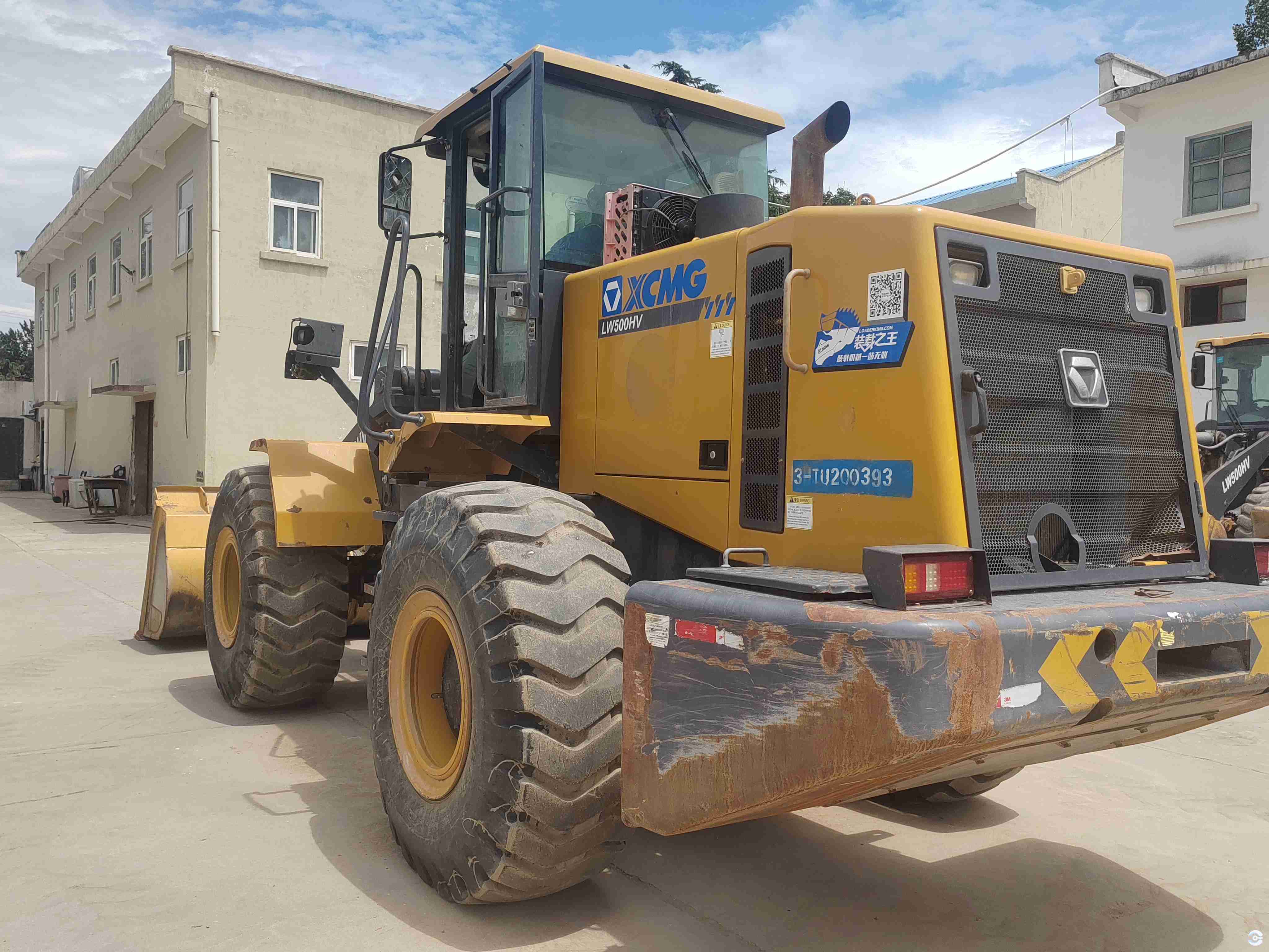 earthmoving wheel loader