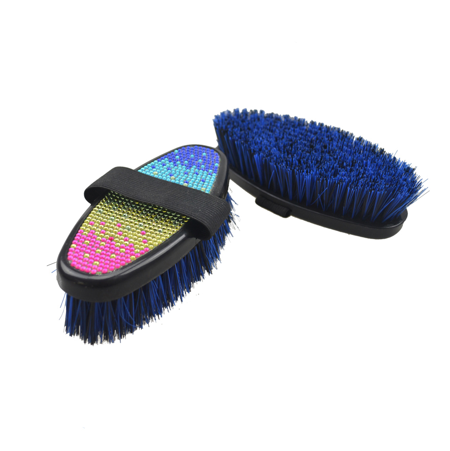 Brosse de toilettage équine en strass