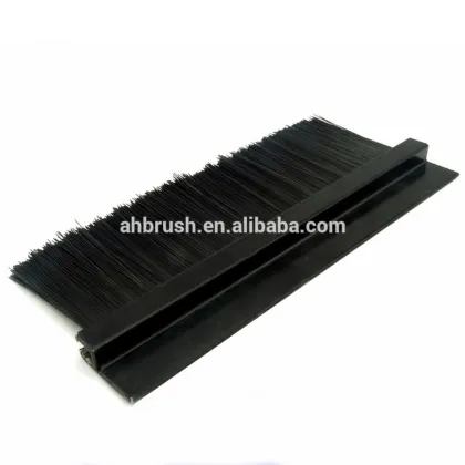 1 m strip brush with H holder