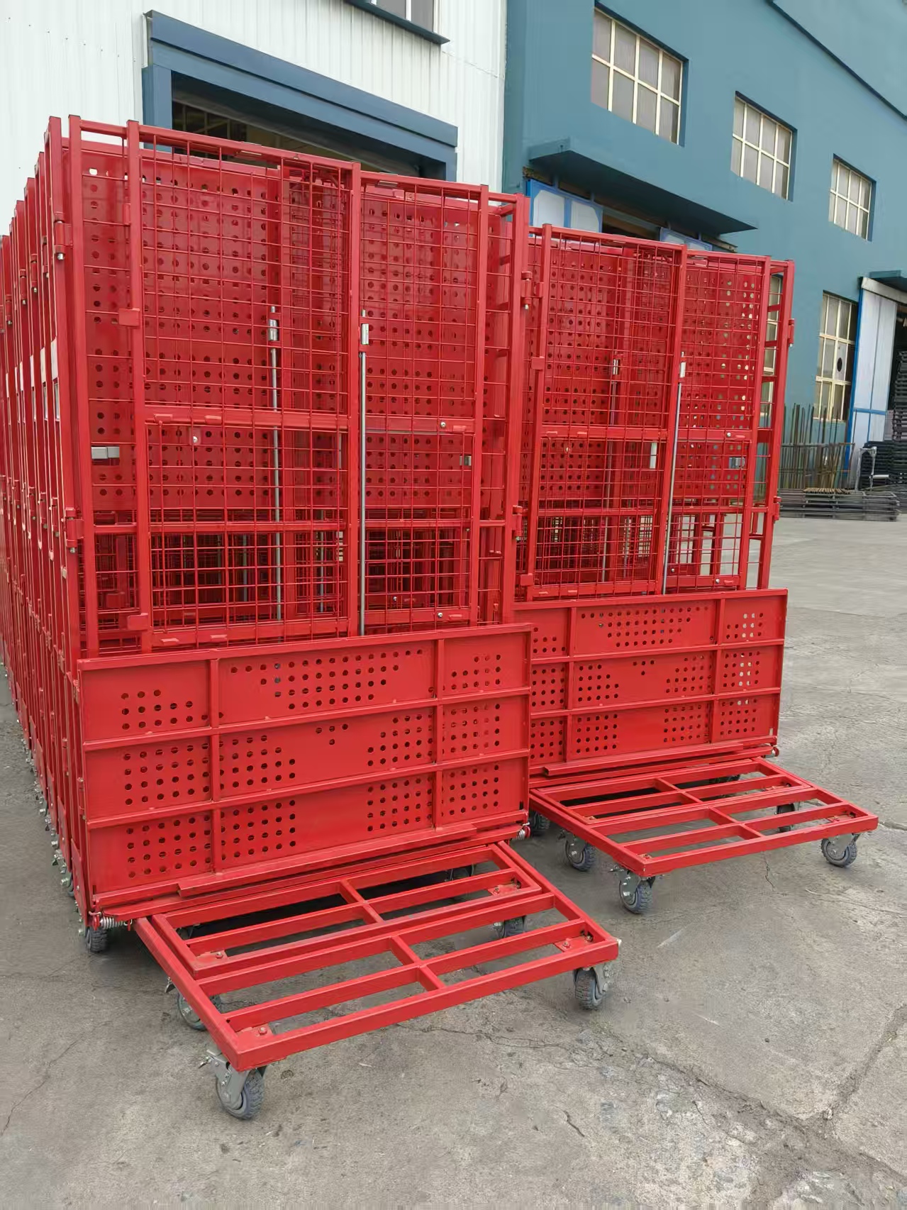 Heavy-Duty Foldable Warehouse Cage Trolleys Heavy-Duty Foldable Warehouse Cage Trolleys