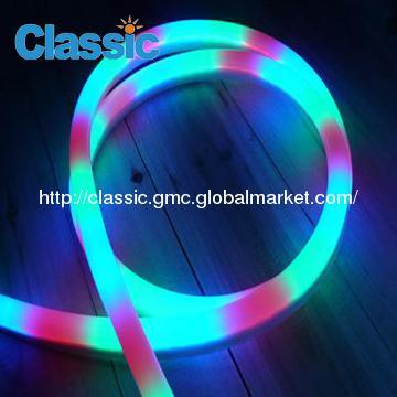 3.9-6.2w imperméable à l'eau coloré 12-240v RGB Flexible RGB LED Neon