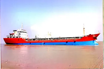 2345 DWT Oil tanker build in 2006