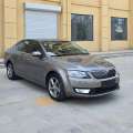 Gray Skoda Octavia 2017 1.6L Automatic Front