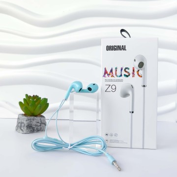 Z-9 Orijinal Renkli Düz Kulak Kablolu Kulaklıklar 3.5mm Oyun Kablolu Kulaklıklar