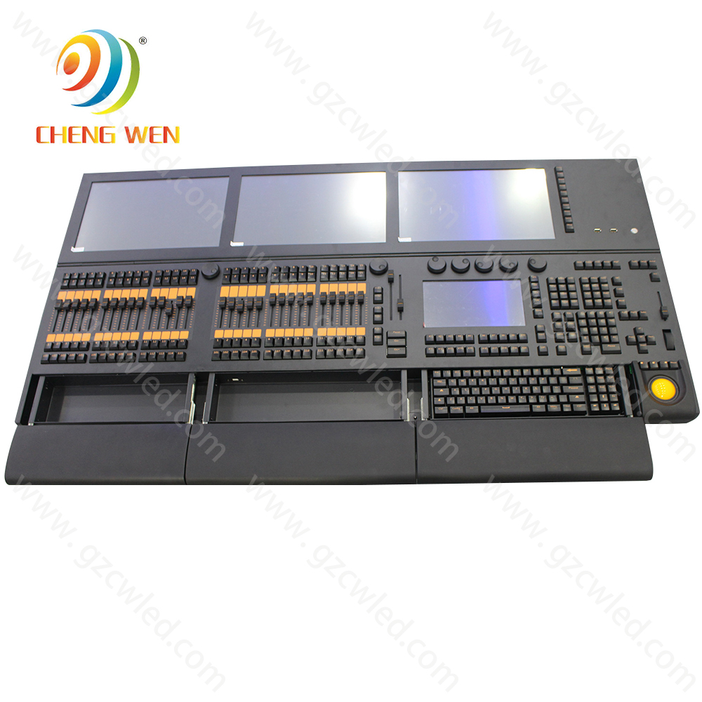 MA2 Lighting Command Wing DMX Console